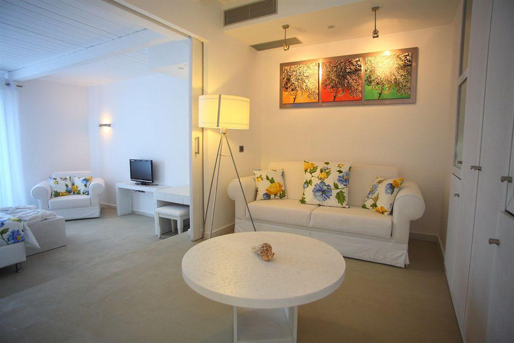 Koufonisia Hotel & Resort Buitenkant foto