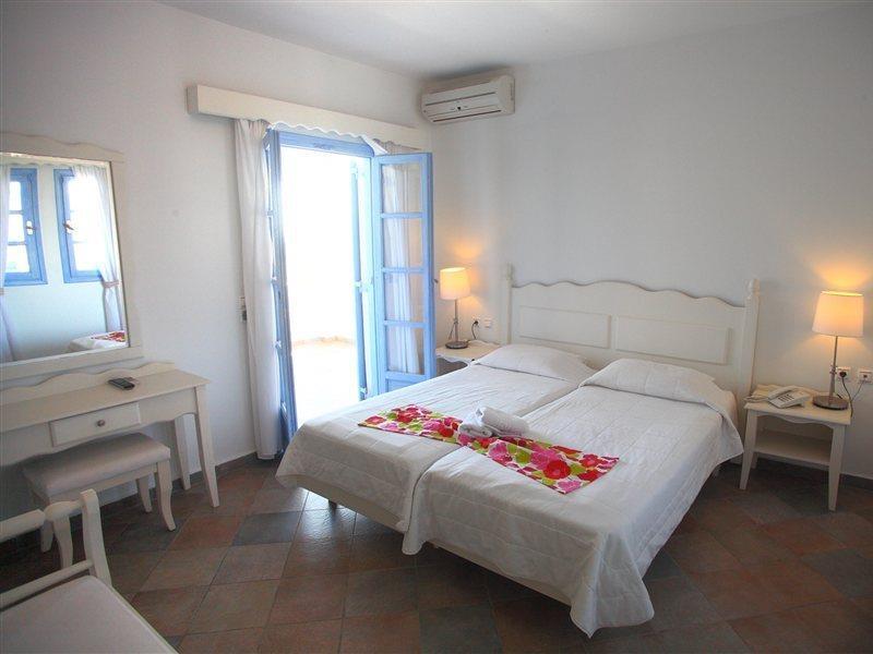 Koufonisia Hotel & Resort Buitenkant foto